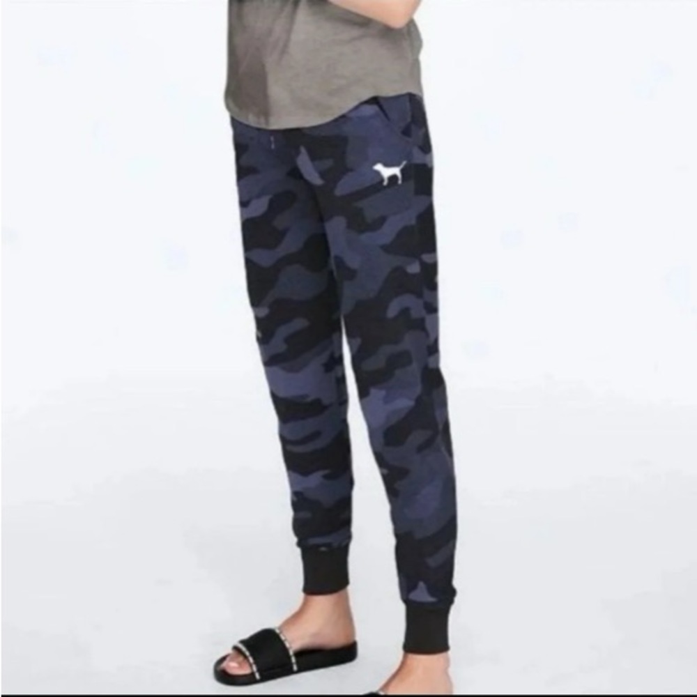 VS PINK Blue Camo Joggers with Black Band Top Size Medium